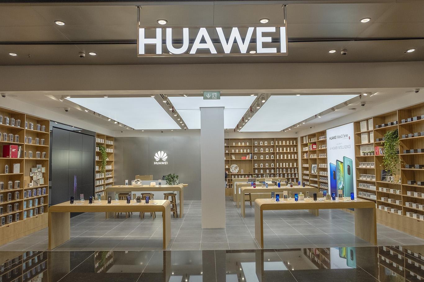 Huawei'nin, Google Play Store, Gmail ve Youtube erişimi olmayacak Huawei'nin, Google Play Store, Gmail ve Youtube erişimi olmayacak